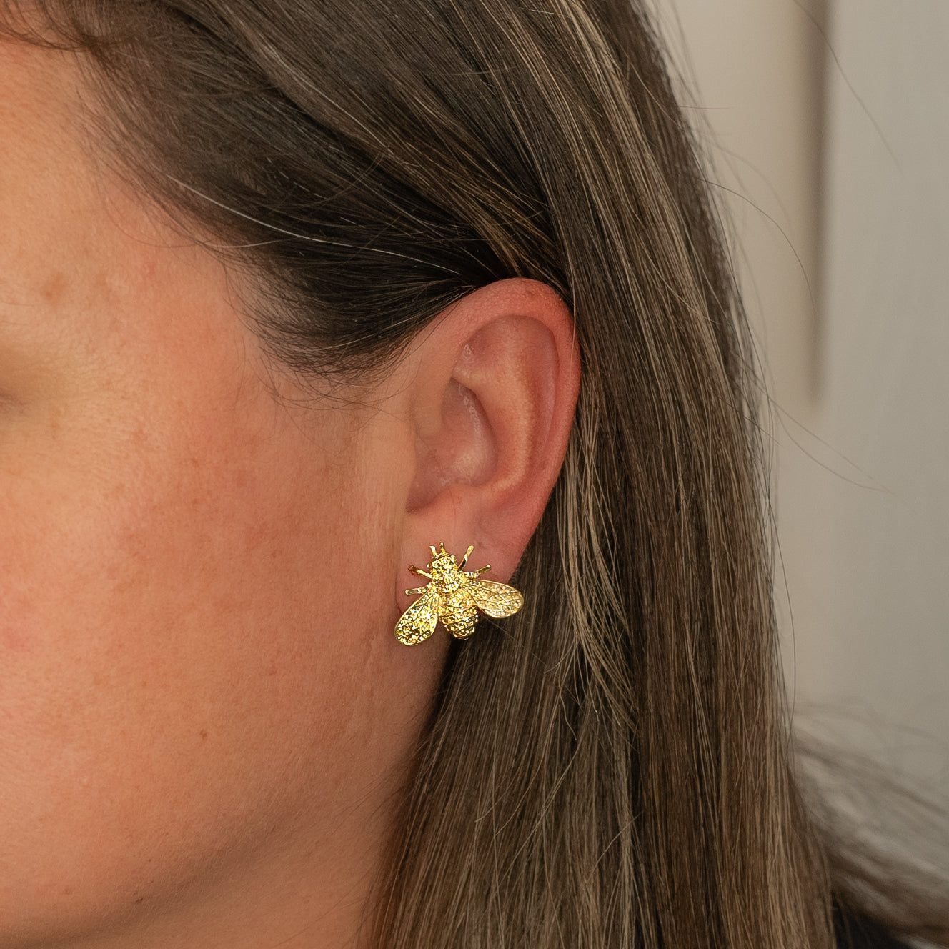 Aros Abeja Chapados en Oro