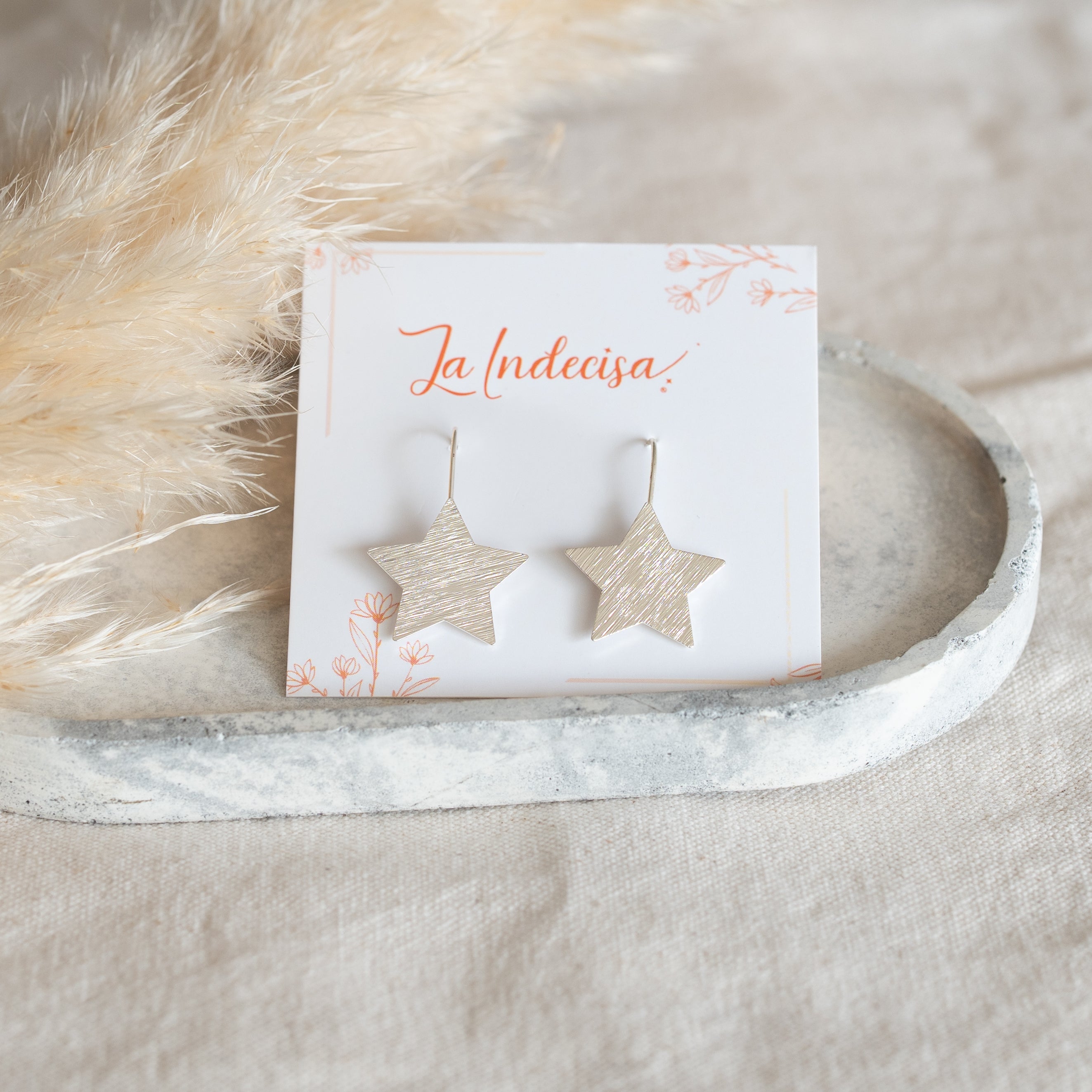 Aros Estrella Minimalistas – Chapados en Oro o Plata (Gancho Largo)