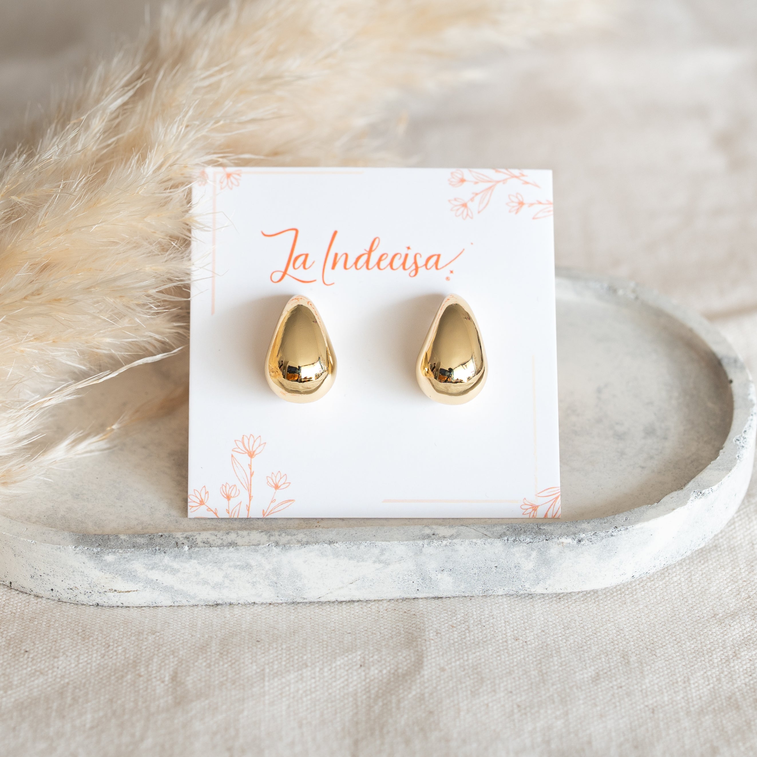 Aros Lágrima Grande Chapados en Oro – Diseño Tendencia